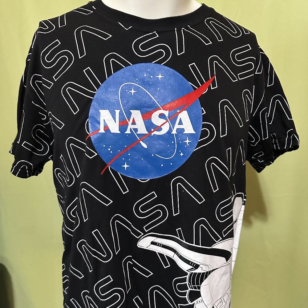 NASA Fresh Laundry Men's Black T Shirt Large Cotton Poly